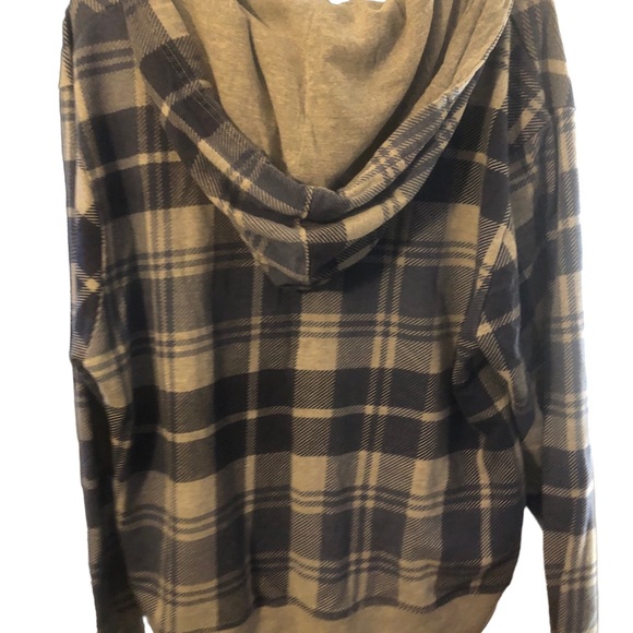 OP full Zip plaid hoodie listing as men’s but looks unisex Large - Picture 2 of 11